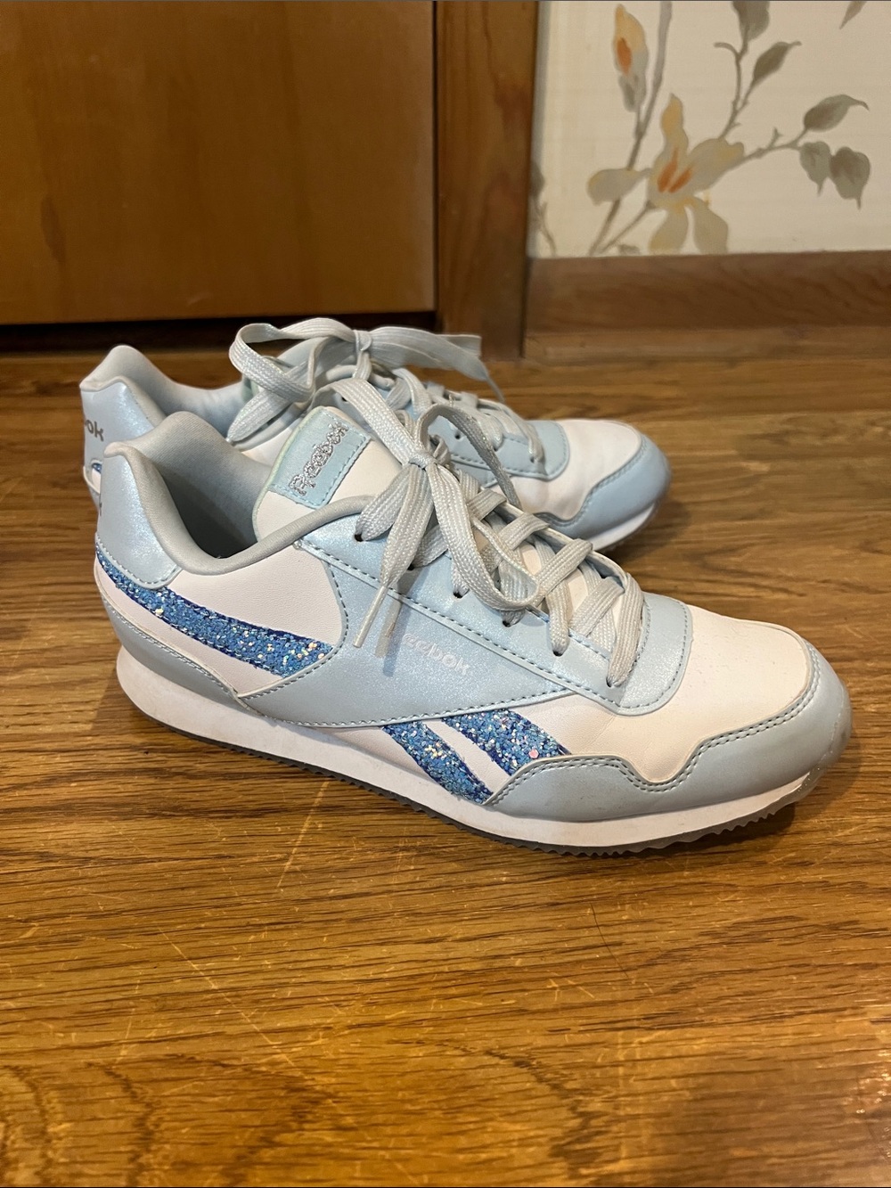 Reebok Kids Classic Light Blue Glitter & White Sneakers